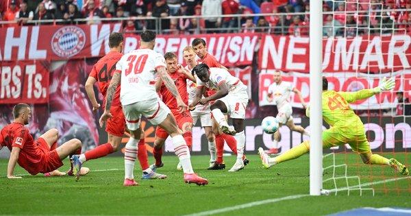 Баварія знову потрапила під 