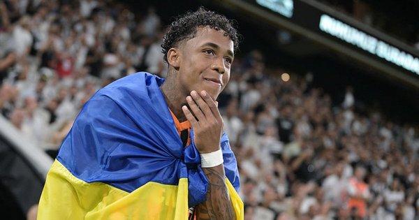 Член конгресу Бешикташа надіслав расистські образи Кевіну, на що клуб вже відреагував.