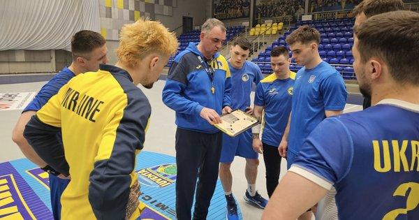 Збірна України почала свій шлях у Кубку Карпат з гандболу з невдачі – для успішного камбеку не вистачило зовсім трохи.