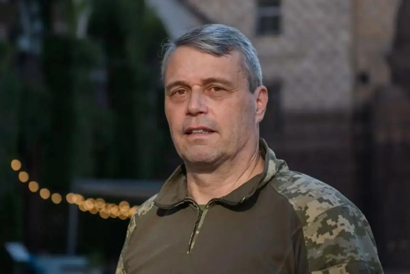 Колишній керівник Естерсунда, наразі служитель ЗСУ, поділився своїми думками щодо майбутнього поєдинку між Україною та Швецією - Футбол24.