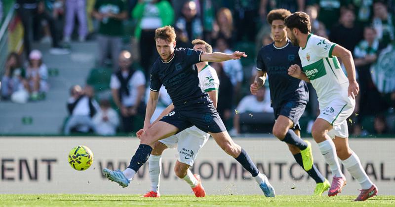 Ельче здобув переконливу перемогу над Жироною з рахунком 3:0: Ванат і Циганков розпочали матч у стартовому складі.