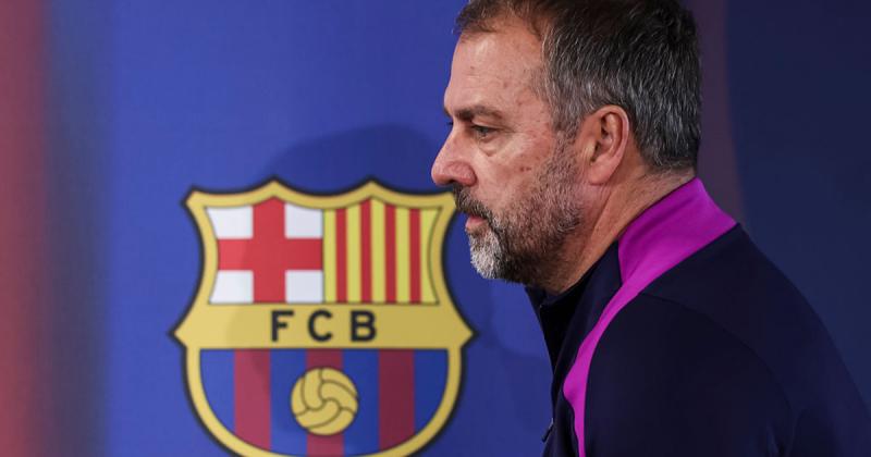 Флік має намір продовжити угоду з Барселоною, якщо Лапорта залишиться на посту президента клубу.