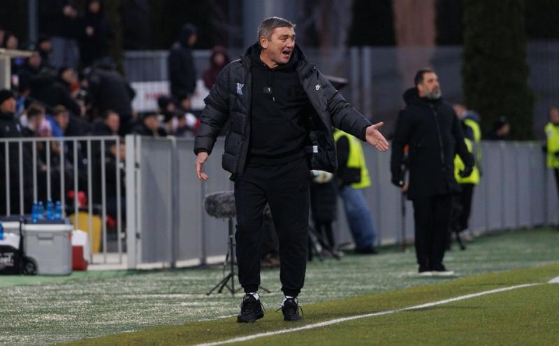 Руслан Костишин став частиною елітного квартету рекордсменів Української Прем'єр-Ліги, досягнувши успіху як гравець та тренер - повідомляє Футбол 24.