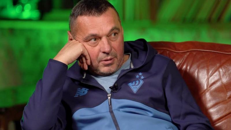 Колишній гравець національної збірної України вразив усіх своїм вибором найвидатнішого нападаючого епохи, віддавши перевагу не лише Шевченку та Реброву - Футбол24.