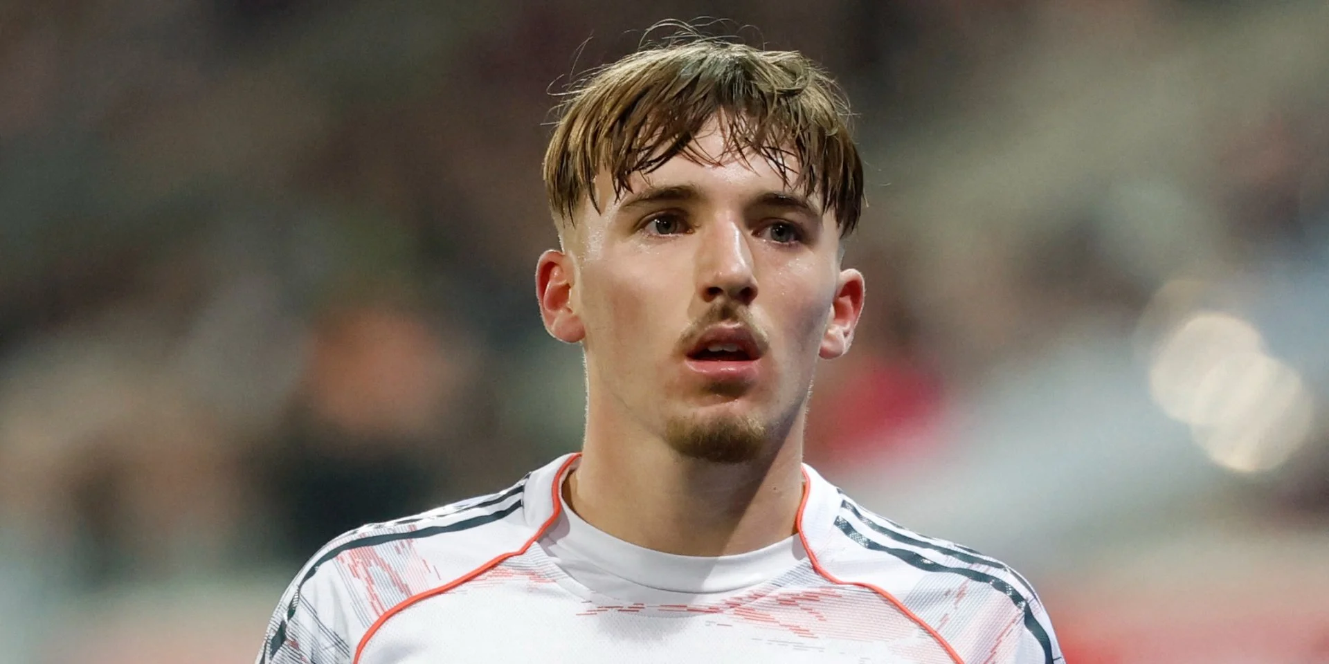 Переміг Кейна та Олісу. Вундеркінд з Баварії, який викликав обурення у шанувальників своїми словами про Реал, був визнаний найкращим гравцем місяця в команді.