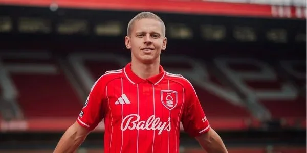 ЗМІ повідомляють, що Зінченко буде виступати на умовах оренди до завершення сезону в клубі, який чотири рази тріумфував у Лізі чемпіонів.