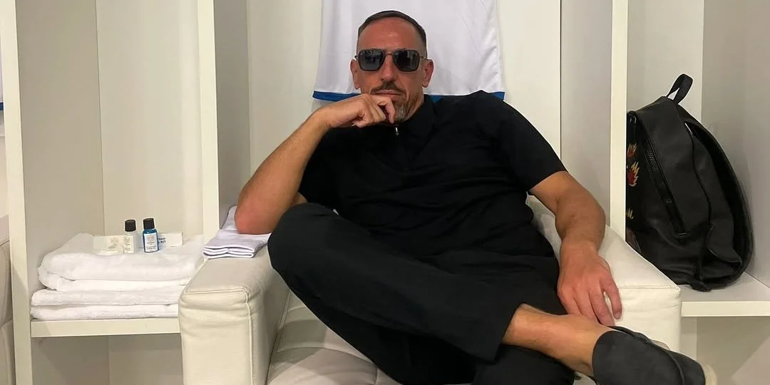 Легендарний гравець у футбол з'являється у документах Епштейна.