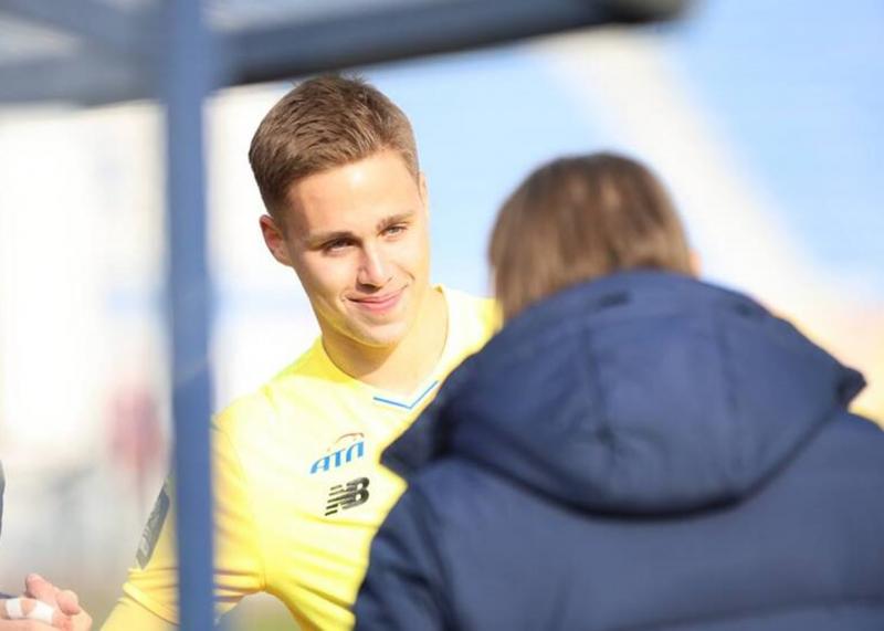 У Динамо висловили свою думку щодо виходу Суркіса на поле.