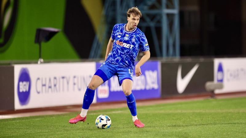 Вацко висловив свою оцінку щодо виступу молодого захисника Динамо, провівши паралелі з грою Миколенка - Футбол 24.