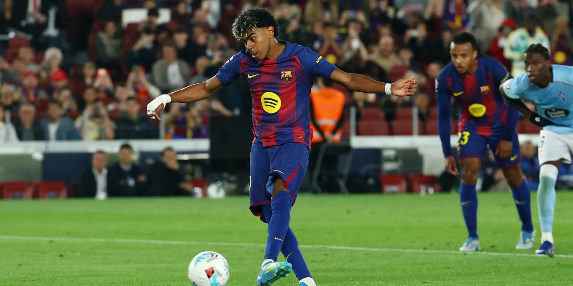 Капітан Барселони та національної збірної Іспанії пропустить залишок сезону через травму: можливість його участі у ЧС-2026 під сумнівом, згідно з інформацією ЗМІ.