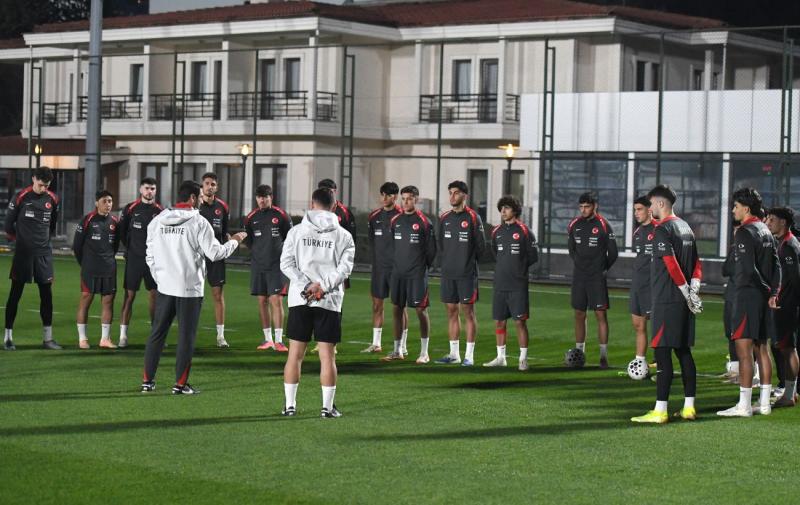 Скандал у світі турецького футболу: більше тисячі гравців, серед яких зірки Суперліги, отримали відсторонення.