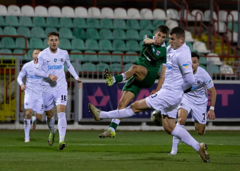 У зустрічі 14-го туру української ліги команди Оболонь та Колос завершили матч внічию.