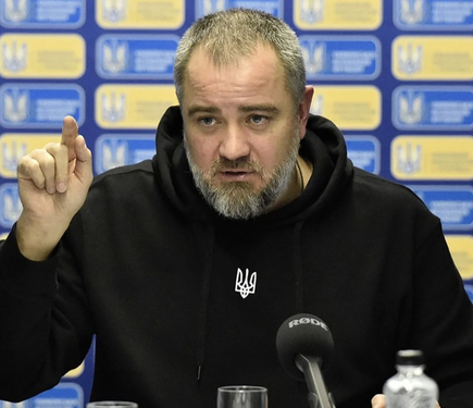 Служба безпеки України проводить розшук екс-президента Української асоціації футболу.