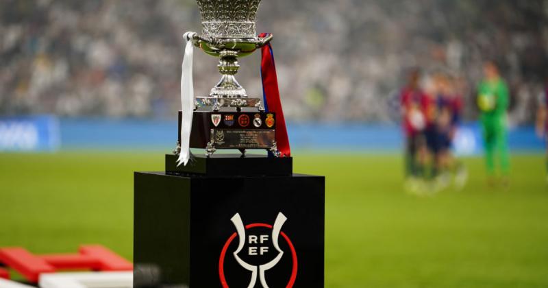 Ла Ліга розглядає можливість перенесення Суперкубка Іспанії на лютий, при цьому матчі можуть пройти в Катарі - Спорт bigmir)net.