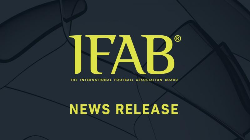 Обмеження для аутів і замін: IFAB розробляє нові стратегії для протидії затягуванню часу в матчах.