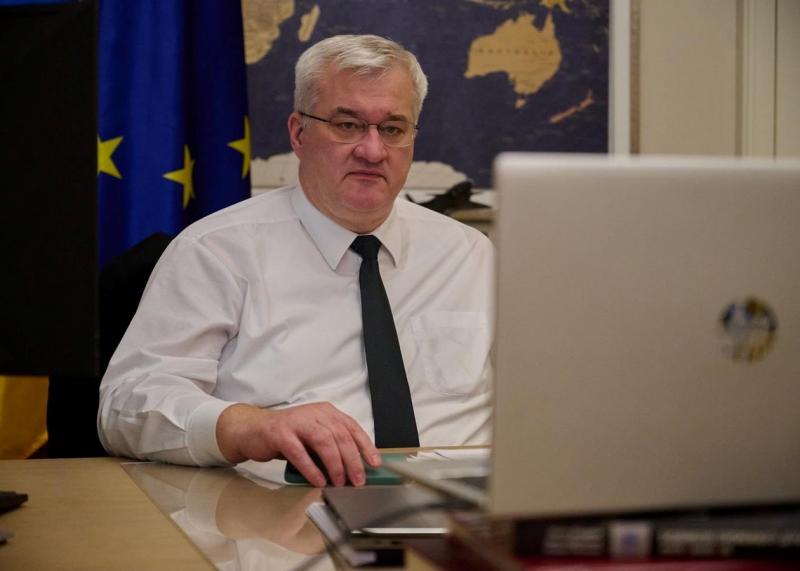 Моральні деграданти: Сибіга висловив критику на адресу президента ФІФА.