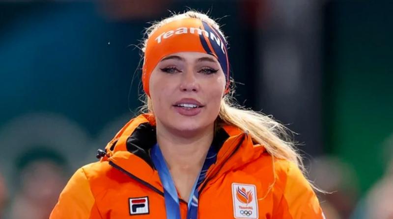 Наречена Джейка Пола виставила на продаж свій олімпійський костюм, в якому вона здобула золоту медаль.