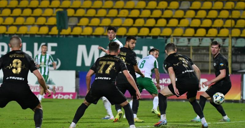 Салабай успішно перетворює оборону Карпат: Колос святкує перемогу з незначною перевагою - Спорт bigmir)net.