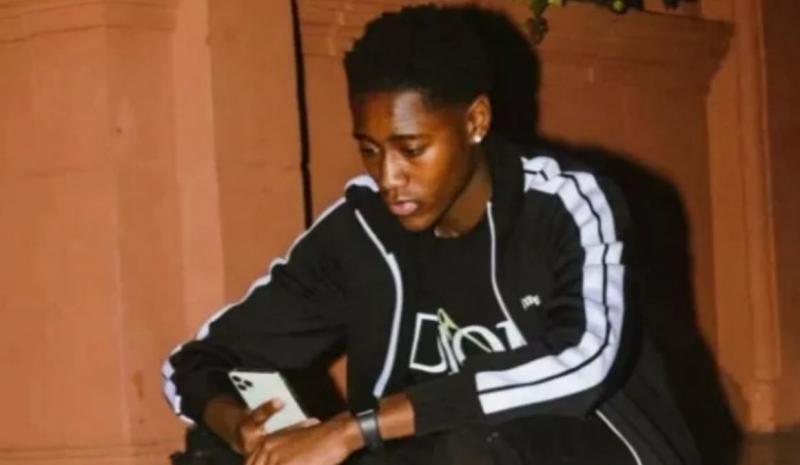 Томмі-Баллей Дін трагічно загинув у Лондоні внаслідок пожежі, яка виникла в його квартирі.