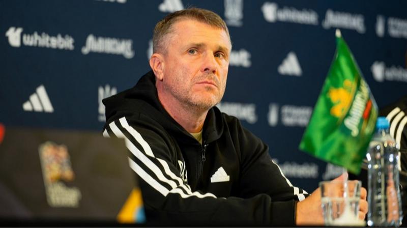 Здійснили занадто багато помилок: Ребров висловився щодо поразки від Швеції.