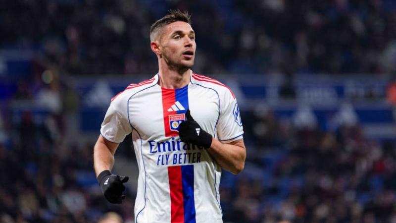 ПСЖ проти Ліона - онлайн-трансляція та склади на матч 30-го туру Ліги 1 - Футбол 24.