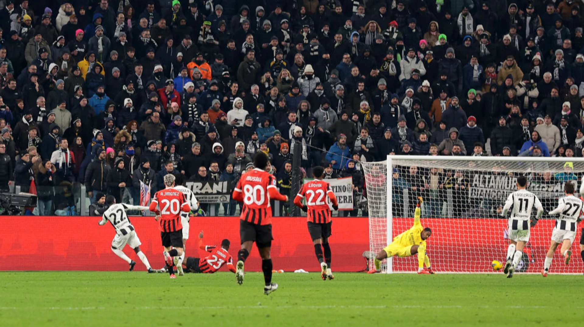 Мілан і Ювентус оголосили свої стартові склади на гру 34-го туру Серії А.